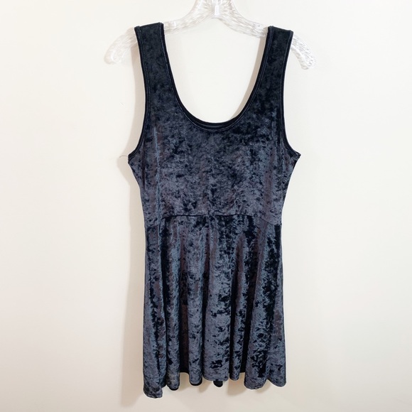 Topshop Dresses & Skirts - Top shop Tall black crushed velvet dress